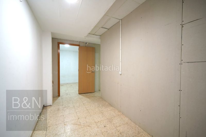 Foto 029e5e95-f60a-46fb-b884-85175cab6457. Local comercial a Ca n'Aurell Terrassa