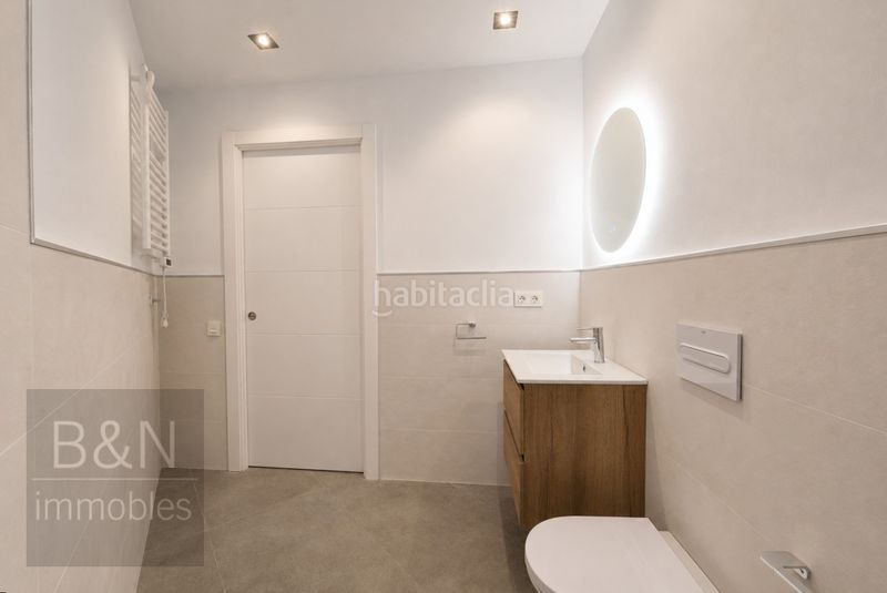 Foto e1a9672e-3179-4a81-9562-d37b4a7aa3b5. Loft amb calefacció a Zona Esportiva Terrassa