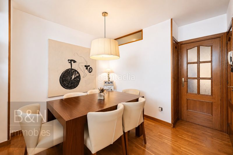 Foto 3f3e56fa-8540-4587-a6f9-66a7cdc8c1f6. Casa amb aparcament a Cementiri Vell Terrassa