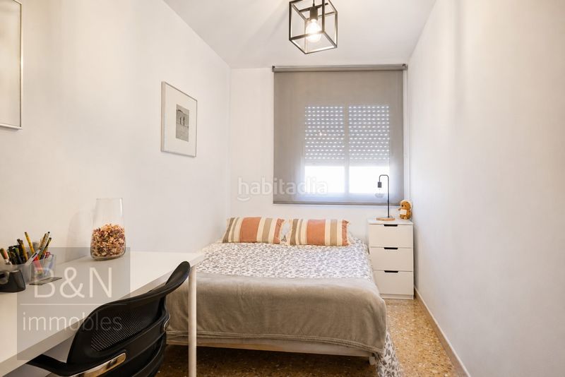 Foto 98c4d0f6-4f43-44fd-8753-f6e1df6df7eb. Casa amb aparcament a Cementiri Vell Terrassa