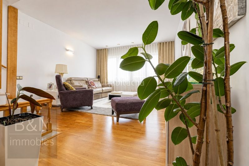 Foto cd6e5498-0719-4081-a823-f4d0adb1c134. Casa amb aparcament a Cementiri Vell Terrassa