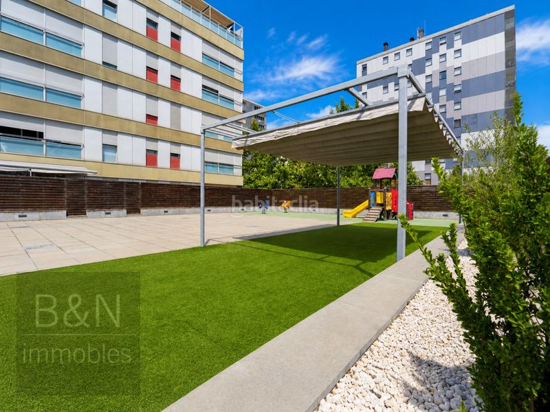 Foto 3d330125-688d-4ccd-a87c-75d83c000904. Pis amb calefacció aparcament piscina a Can Roca Terrassa