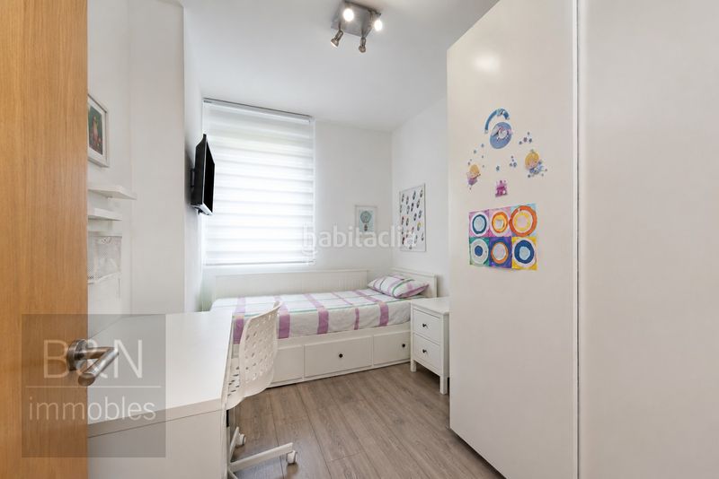 Foto e5d1b537-1c7d-4649-a599-06b310467507. Pis amb calefacció aparcament piscina a Can Roca Terrassa
