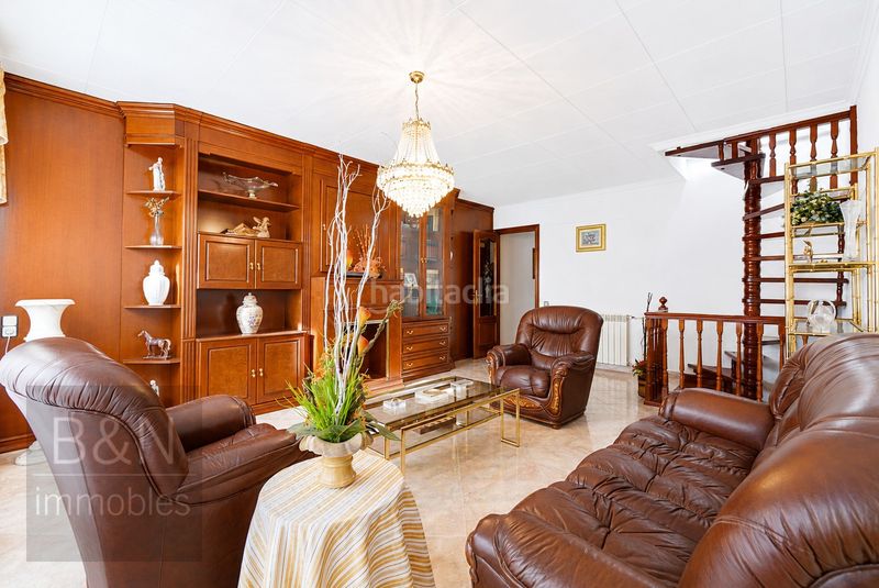 Foto c2d386c8-3272-4d7b-8f1c-d6ca5493d50a. Casa amb calefacció aparcament a Les Arenes - La Grípia - Can Montllor Terrassa