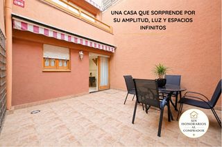 Casa a Les Arenes - La Grípia - Can Montllor. Una casa que sorprende por su amplitud, luz y espacios infinitos