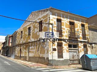 Casa a Carrer de santa teresa 12. Casa a restaurar o solar para construir
