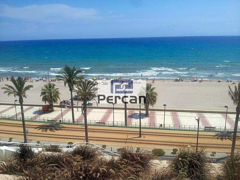 Foto 657a57b6-2e1c-42ac-8abb-d21e4ef2cccc. Car parking in Campello Playa Campello (el)