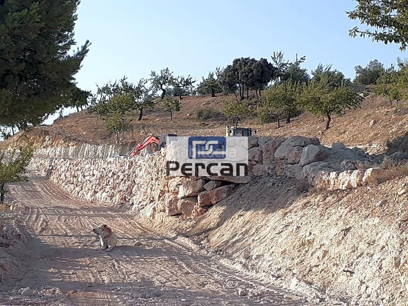 Foto b83af4d2-2e00-47f2-9ba5-df599150b265. Terreny residencial a Cortes de Baza