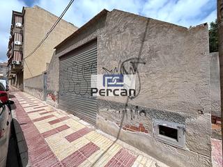 Terreny residencial  Carrer d'aigües