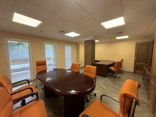 Rent Office space  Del carrer la mar. Oficina amueblada en alquiler