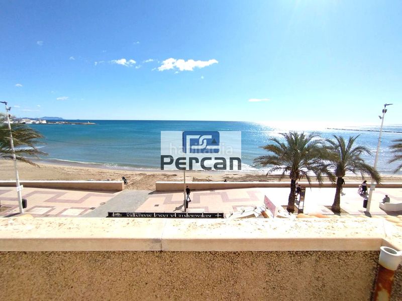 Foto a461ad5c-d73e-4f00-9905-4c2774d6ae53. Local comercial a Campello Playa Campello (el)