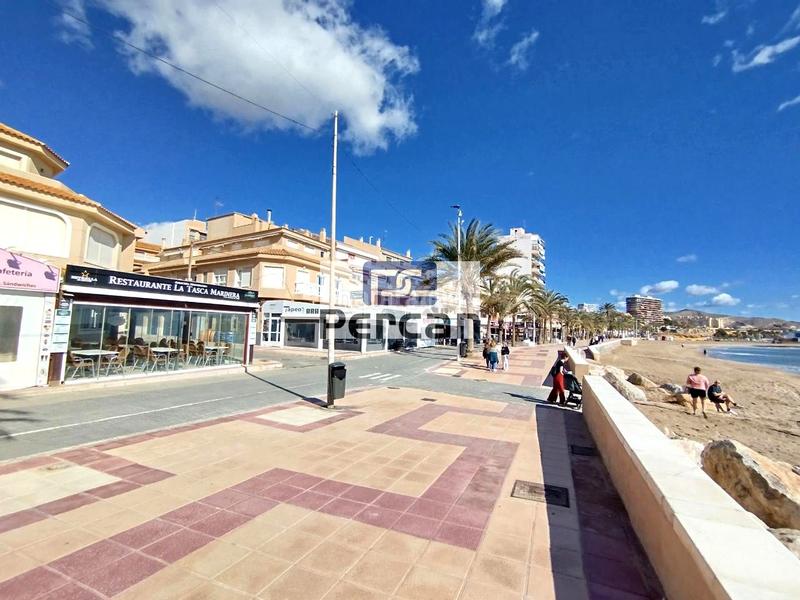 Foto 39b8439e-2d5d-4091-bb14-c74524736eac. Locale commerciale in Campello Playa Campello (el)