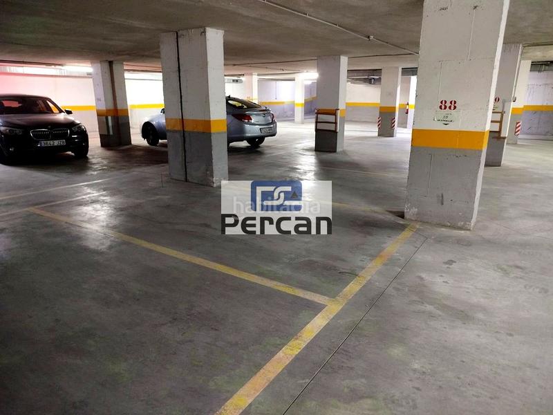 Foto 46430b5c-0445-48cd-8c01-5a5760a993ff. Parking coche en Campello Playa Campello (el)