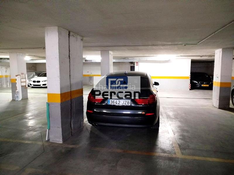 Foto 5f921d7e-f276-44f7-9b10-1e5d002388e9. Parking coche en Campello Playa Campello (el)
