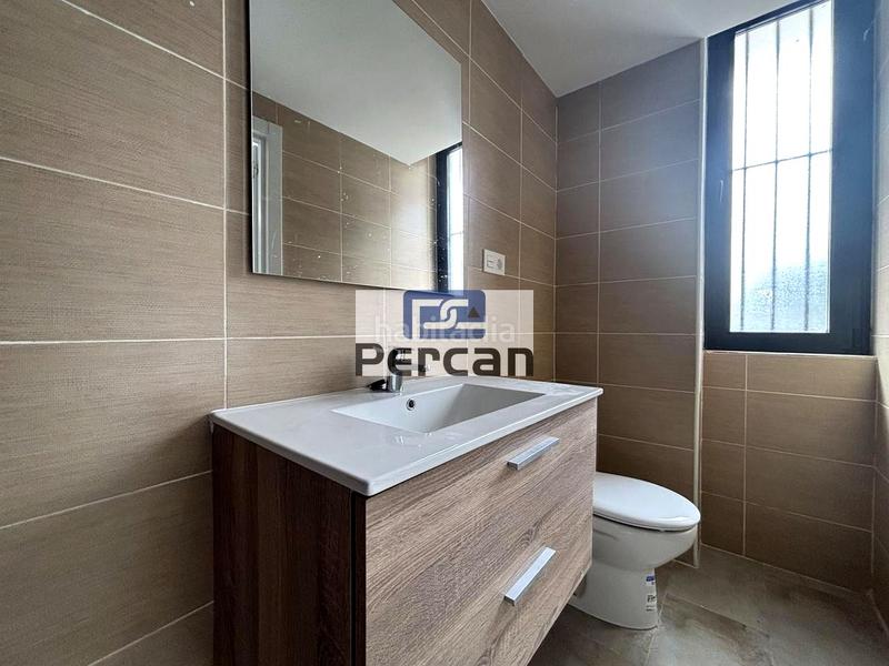 Foto 7b623fe9-4efa-4629-99cd-e4289eaf5c4b. Ground floor with parking in Campello Playa Campello (el)