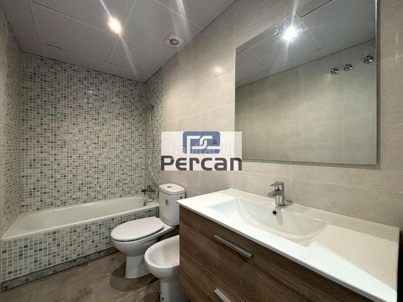 Foto a8400468-560a-4159-a1b7-76768dfc7644. Ground floor with parking in Campello Playa Campello (el)