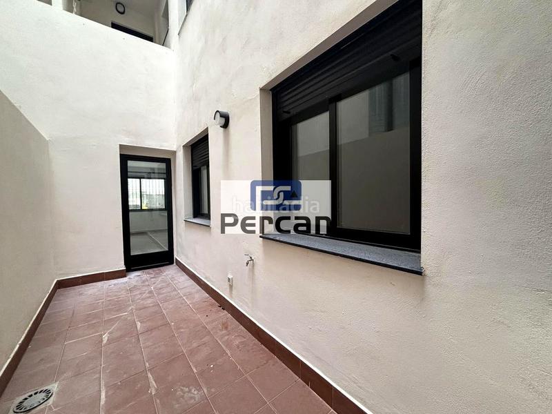 Foto 07d1206a-666a-45bd-bf9f-5e5d30d301ff. Ground floor with parking in Campello Playa Campello (el)