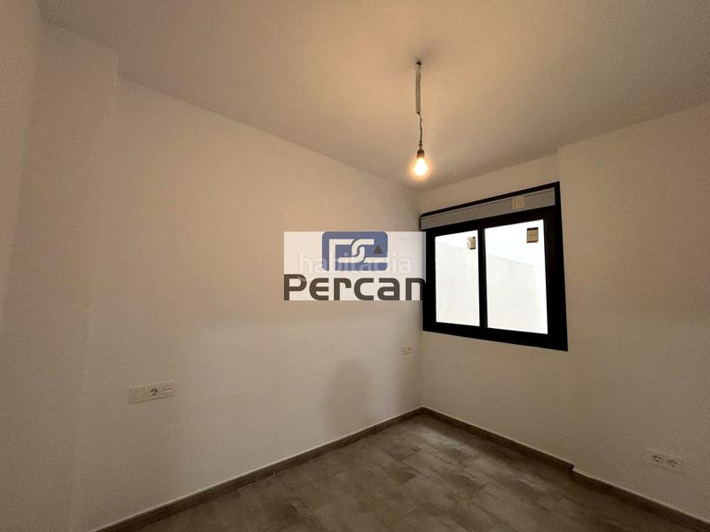 Foto 1f720e5e-5abb-4786-8e99-47d2438cc28a. Ground floor with parking in Campello Playa Campello (el)