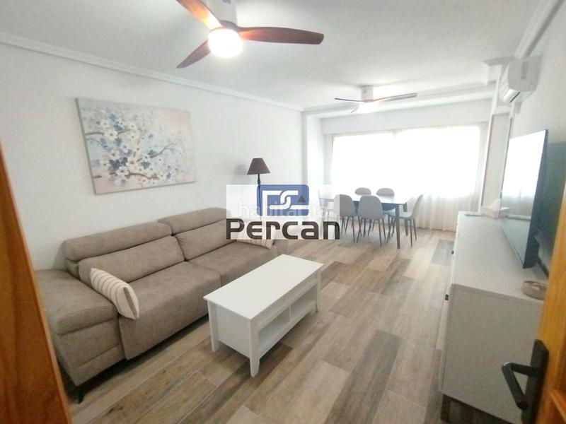Foto b8ceae1d-ccd4-4ad0-a79a-f4989983fad2. Piso en Campello Pueblo Campello (el)