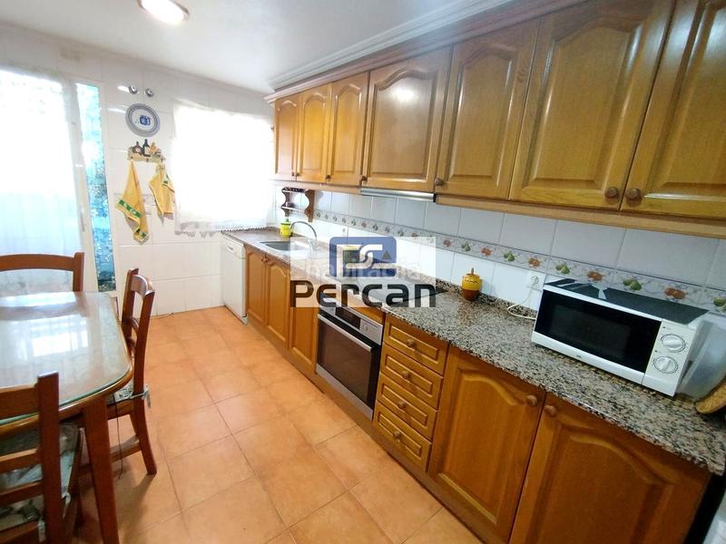 Foto 11029d3d-e311-4d43-8e9f-a29fda3dacdc. Appartamento con parcheggio in Campello Pueblo Campello (el)