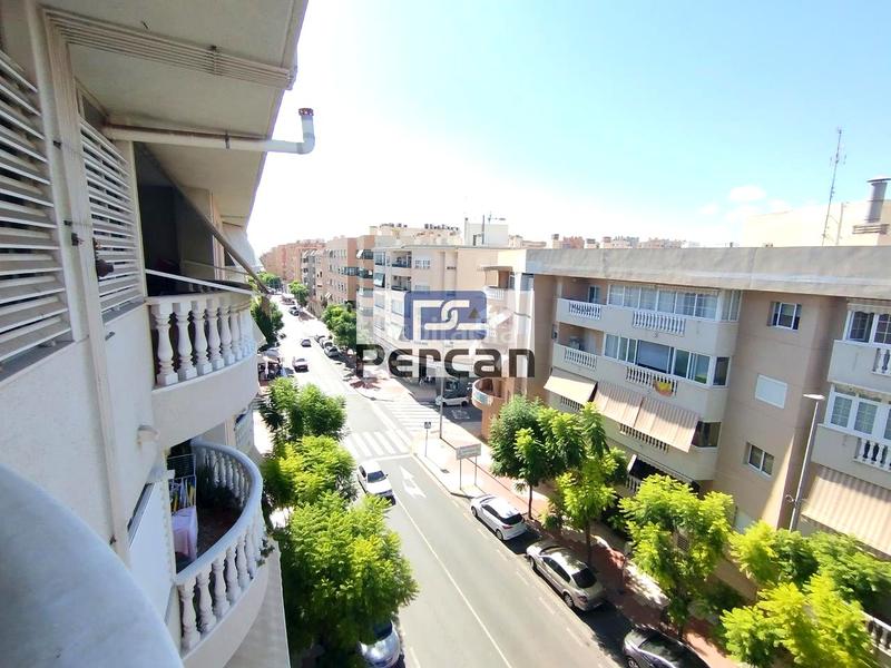 Foto 11dd69ba-90f6-45ae-a4de-5fc490384a2c. Appartamento con parcheggio in Campello Pueblo Campello (el)