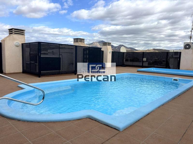 Foto 1de00d2e-7dfc-4fc9-8eea-d68148eedee4. Flat with parking pool in Campello Playa Campello (el)