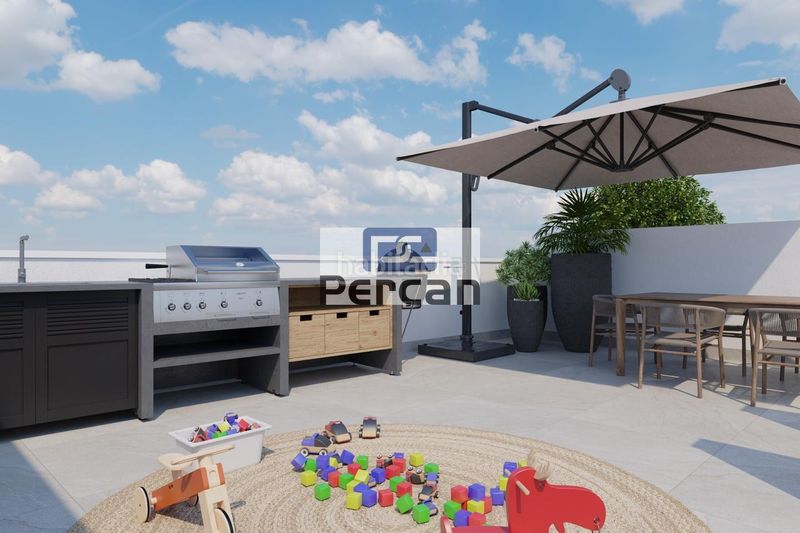 Foto dff96fa1-7df0-4871-bf94-ed7ace58a54e. Casa amb piscina a Campello Pueblo Campello (el)