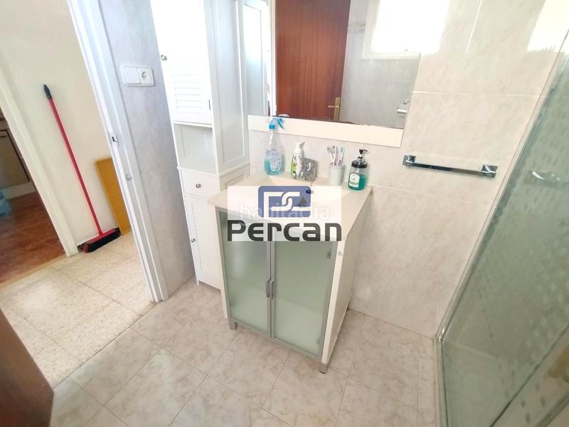 Foto 8ffc66c2-1bbf-474a-ad6b-52eb01b39c9d. Miete etagenwohnung mit parking pool in Campello Playa Campello (el)