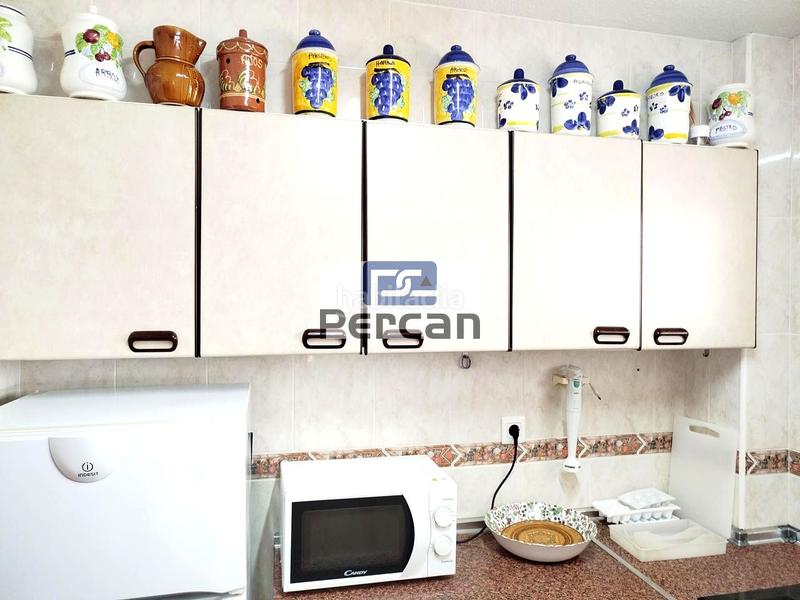 Foto e6066b02-61c8-40c0-98de-96e451bbe372. Miete etagenwohnung mit parking pool in Campello Playa Campello (el)
