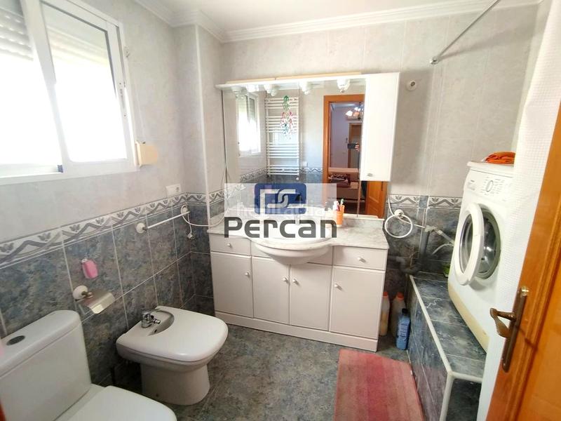 Foto 264073ea-1270-4dfa-82e6-ba303c5ae55a. Dreistöckige wohnung mit heizung in Campello Playa Campello (el)