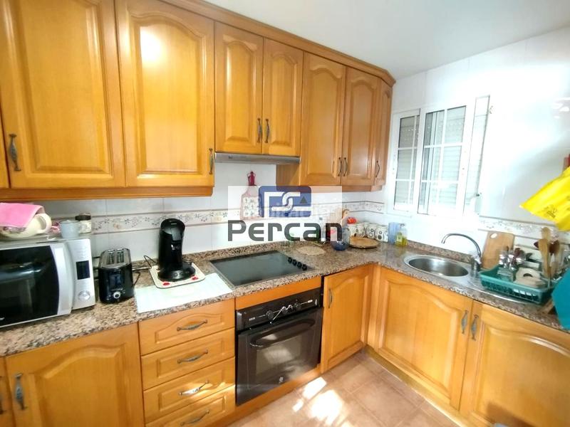 Foto 341ca43d-117b-441f-be73-b7188f52fcdf. Dreistöckige wohnung mit heizung in Campello Playa Campello (el)