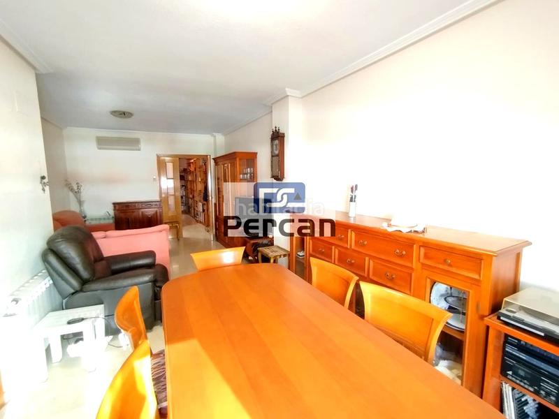 Foto 45e8b47d-9f1b-4470-b2d9-266676fc29f9. Triplex with heating in Campello Playa Campello (el)