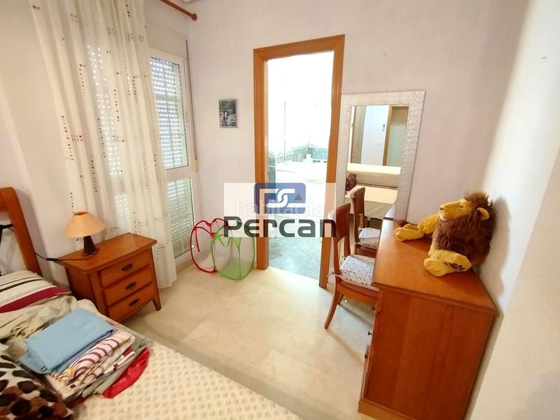 Foto f3d1661b-9e5c-4397-a821-35fb48bf8658. Triplex with heating in Campello Playa Campello (el)