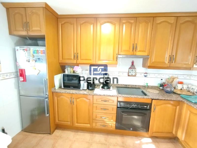 Foto f9ef5d46-8816-4def-9039-aaab8742fac6. Triplex with heating in Campello Playa Campello (el)