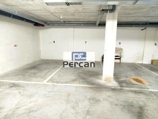 Autoparkplatz  De la generalitat