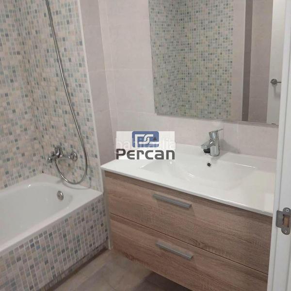 Foto bdf7b031-1a04-4f42-bbee-fa0f5114530a. Duplex dans Campello Playa Campello (el)