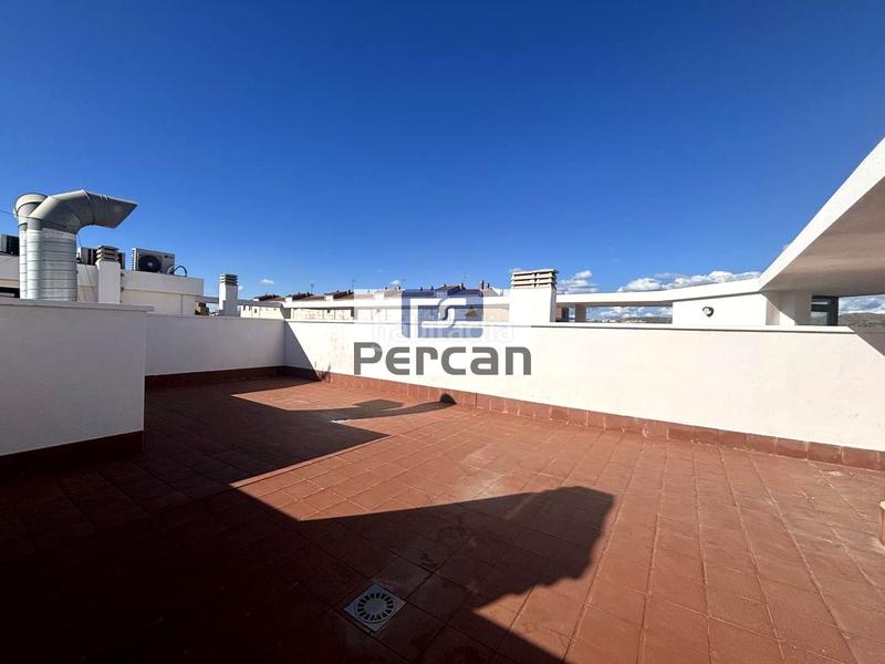 Foto 2581003b-0875-425a-951a-9c0ed493d8b1. Dúplex a Campello Playa Campello (el)