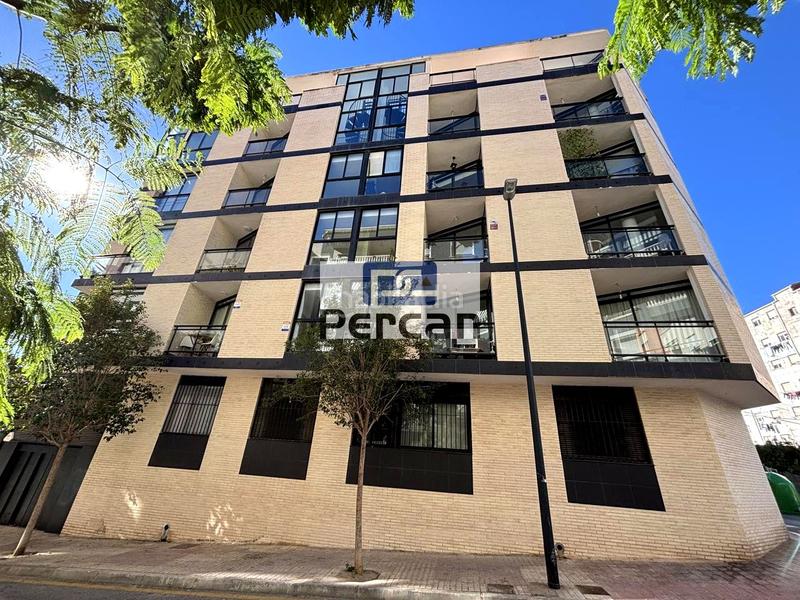 Foto 57e400d6-5d1e-48ed-98b6-3b307aa5eb2f. Dúplex a Campello Playa Campello (el)