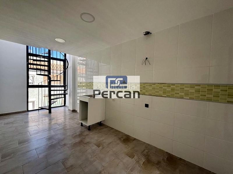 Foto 7751e7fb-fbf7-4d73-b6ff-a1daf68c6b14. Dúplex a Campello Playa Campello (el)