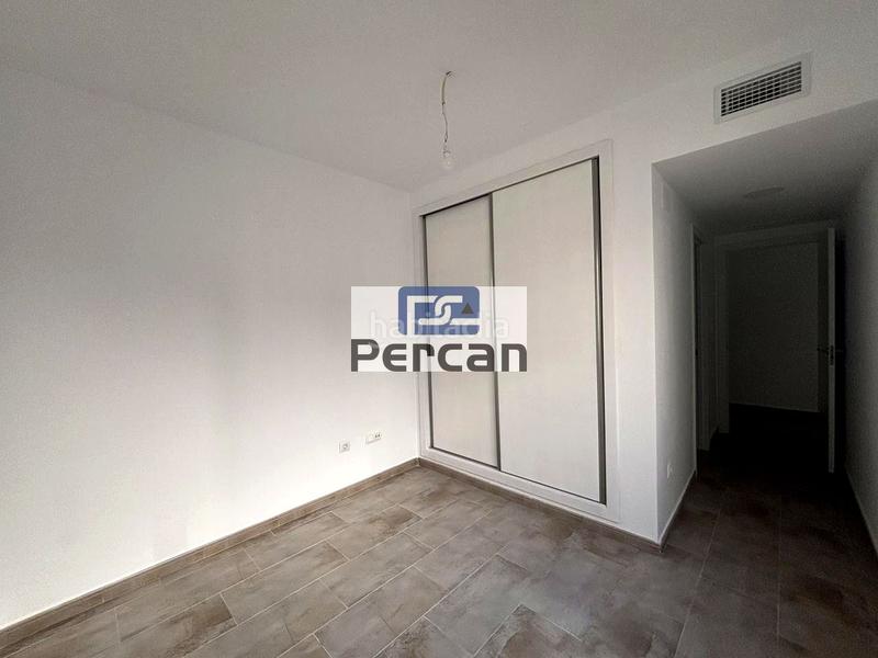 Foto acc70c1c-3d49-4e82-9188-17b2d3a611ac. Dúplex a Campello Playa Campello (el)