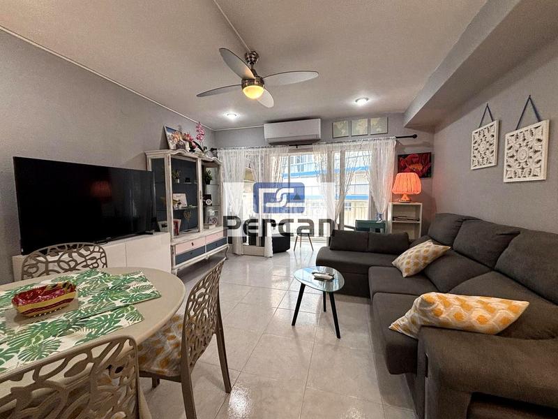 Foto b716c253-1c11-4a76-afb3-d8cc62b356f7. Etagenwohnung mit parking in Playa Muchavista Campello (el)