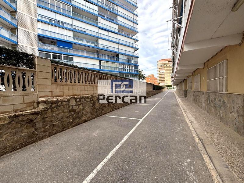 Foto fa999dee-c882-4f9b-928a-9cf8581e68d3. Etagenwohnung mit parking in Playa Muchavista Campello (el)