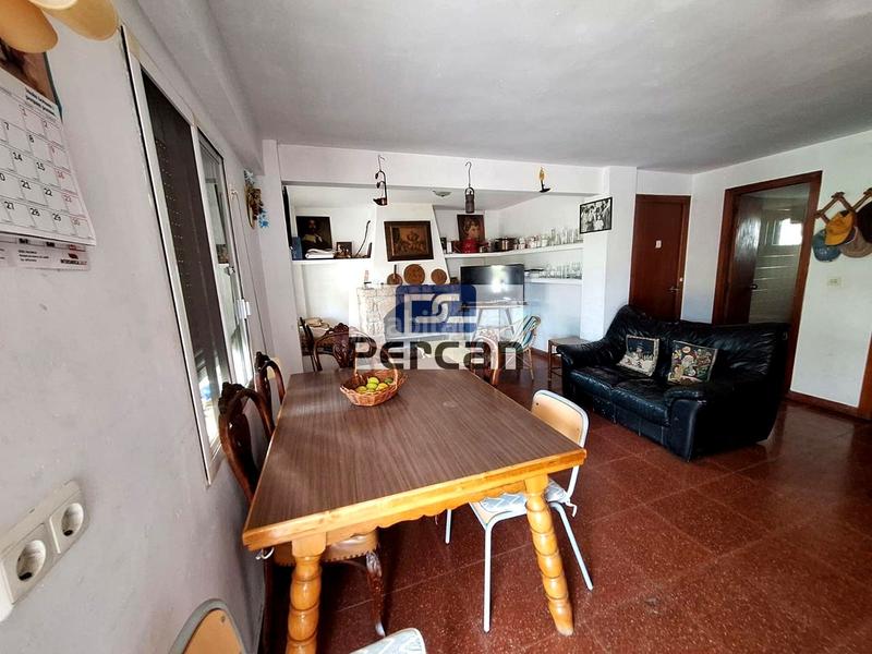 Foto c126d82f-28d0-40af-92c2-596a7ab80b45. Casa en Pueblo Acantilado-Lanuza Campello (el)