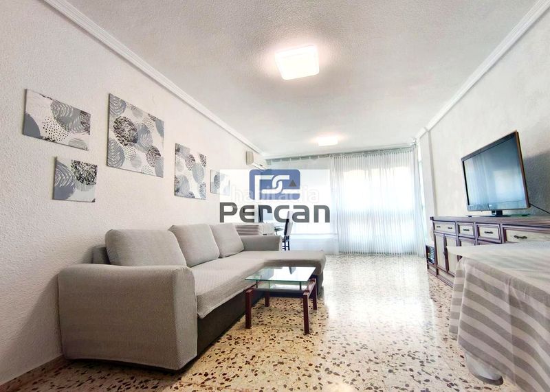 Foto 9b15b204-d83a-49c0-be41-2a21117f82d2. Pis a Campello Pueblo Campello (el)