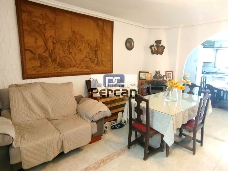 Foto 12dab6b1-b544-4f22-865d-51f2096ea6bd. Casa adossada amb aparcament piscina a Playa Muchavista Campello (el)