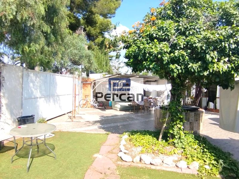 Foto 3794de88-4d25-42e1-82bd-49a76dd2c96a. Casa adossada amb aparcament piscina a Playa Muchavista Campello (el)