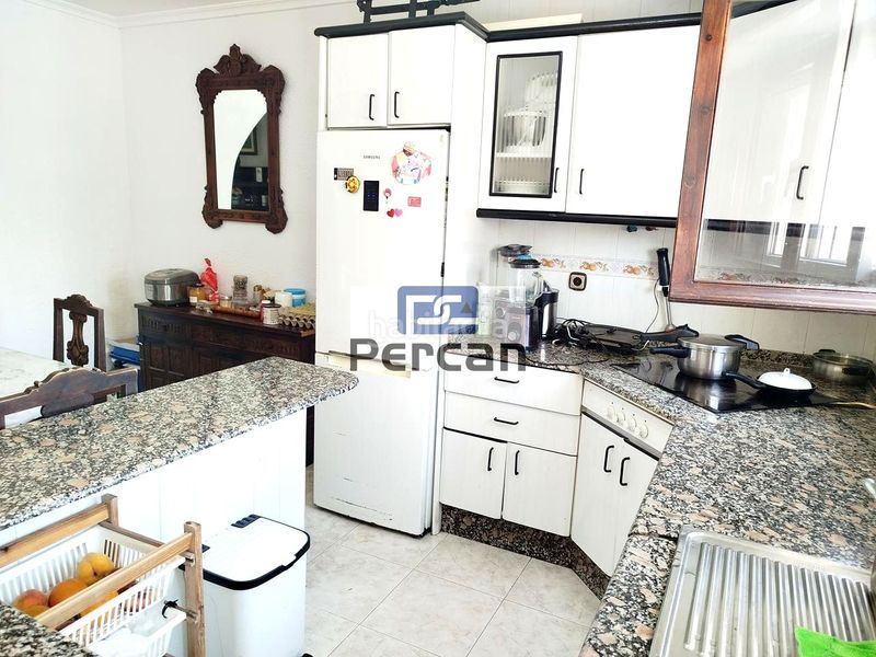 Foto bc3846f9-bfc7-40f2-9b14-e4097718f747. Casa adossada amb aparcament piscina a Playa Muchavista Campello (el)