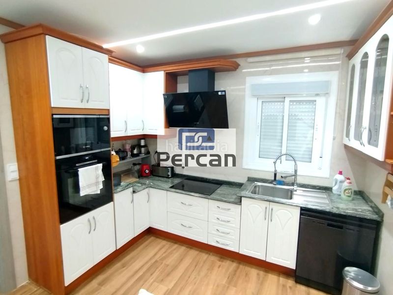 Foto 119fd0cc-e8ba-43d2-b8de-58f3fd77a998. Casa amb piscina a Pueblo Español-Coveta Fumá Campello (el)