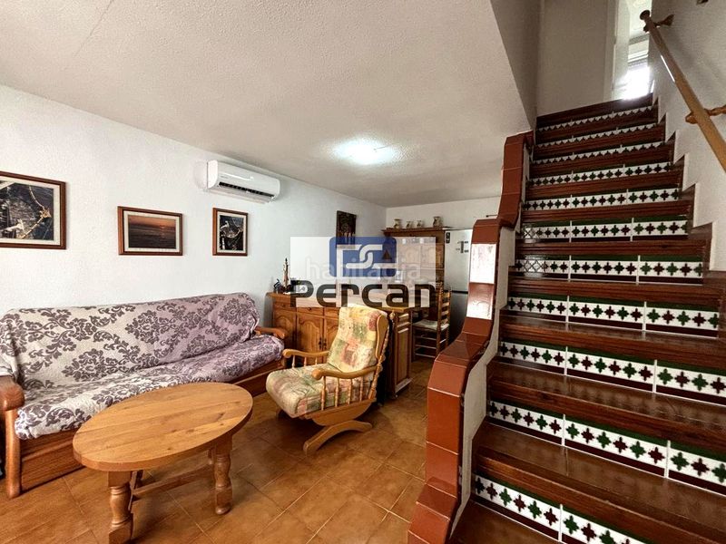 Foto 42d161eb-7db6-4a17-ac92-a66f60a49d51. Casa amb piscina a Pueblo Español-Coveta Fumá Campello (el)