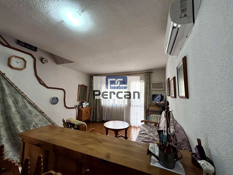 Foto f626ab3b-2487-4351-82dc-5322ca8e91de. Casa amb piscina a Pueblo Español-Coveta Fumá Campello (el)